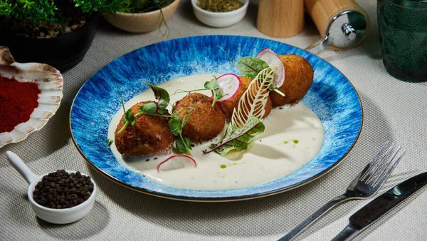 Mici “altfel” cu spumă de muștar